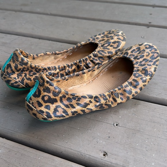 Cheetah Tieks - Picture 2 of 7